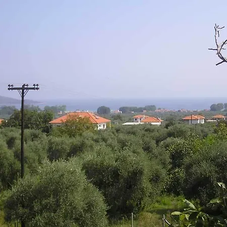Irini Apartmanhotel