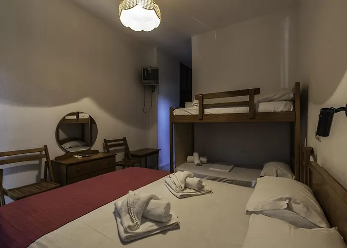 Aparthotel Irini *